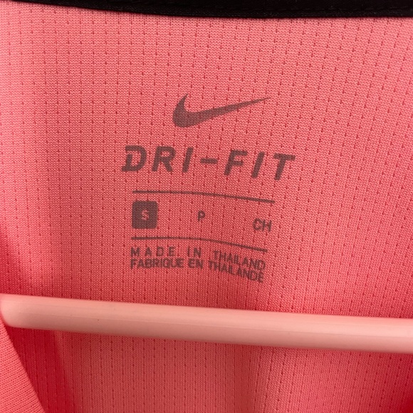 Nike Swoosh Run Women’s Running Crew - Picture 3 of 4